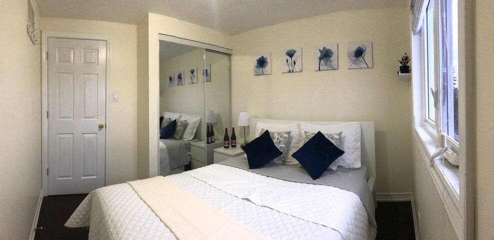 Airbnb Mississauga Vacation Rentals Places To Stay