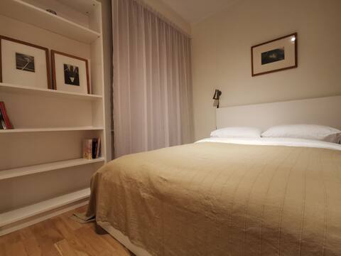 (V24) Apartment in the Old Town near the museum MO