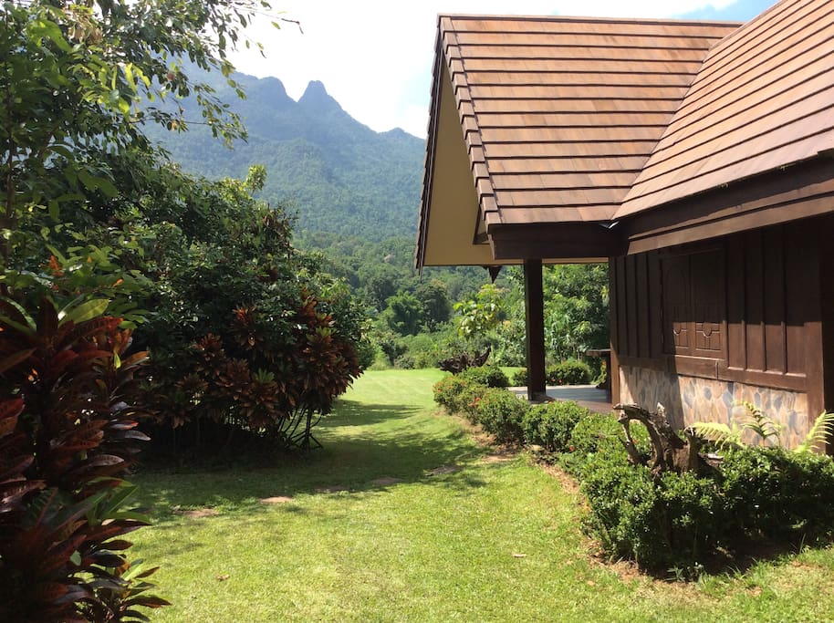 Spectacular views of the mountains and surrounding countryside