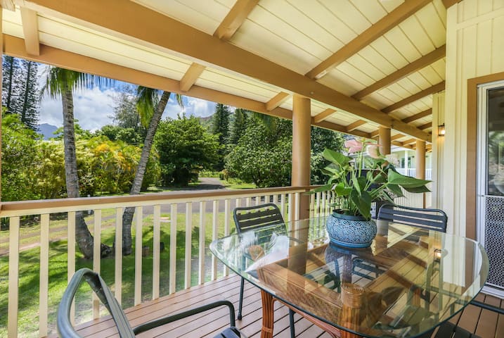 Hallor House: Tropical Escape: Near Na Pali Trail