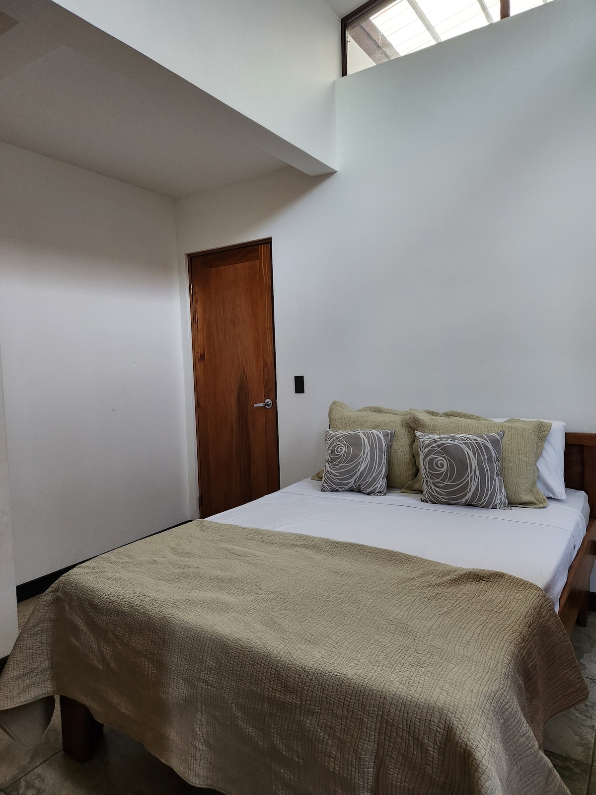 الغرفة رقم2