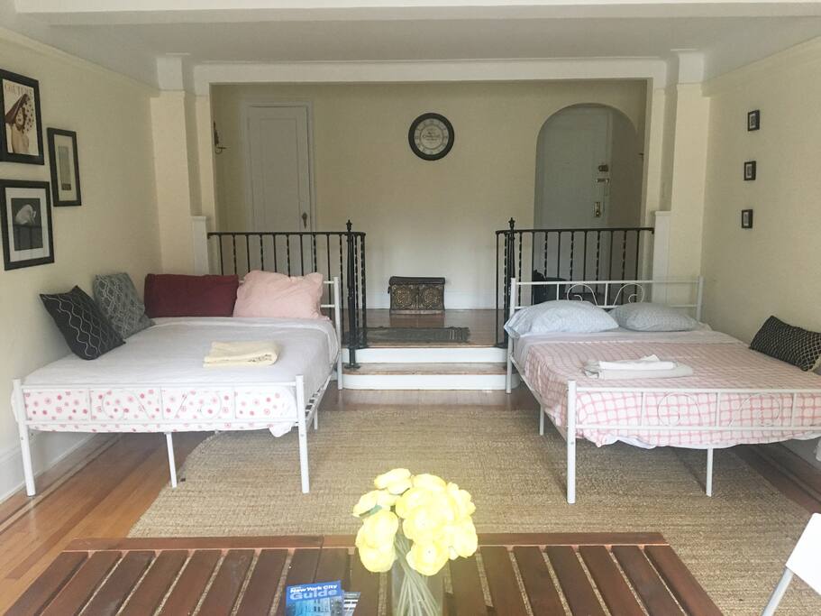 living room / bedroom