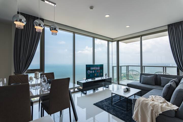 ⭐39 FL⭐Stylish Decor⭐Stunning 270 Degree Sea view⭐