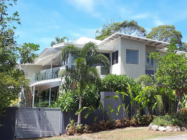 Noosa Heads Apartment/Homestay
