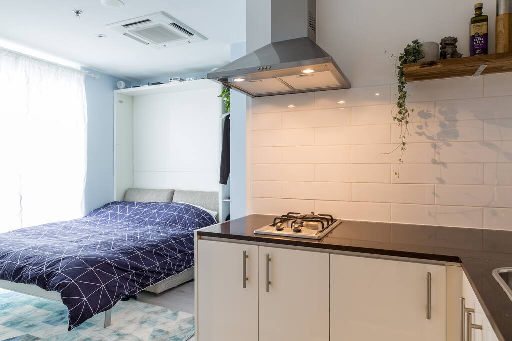 Intimate but efficient space