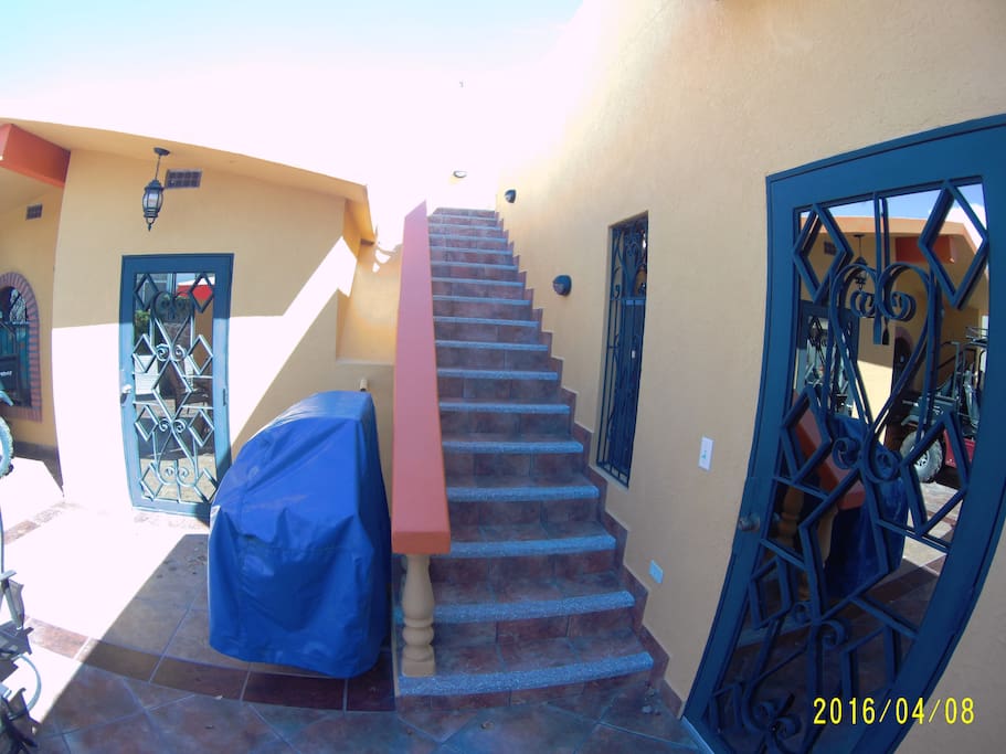 Steps up to a wonderful Margarita Deck