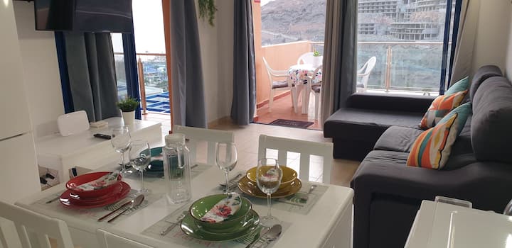 ห้องครัวเลานจ์พร้อม Wi-Fi สุดพิเศษ