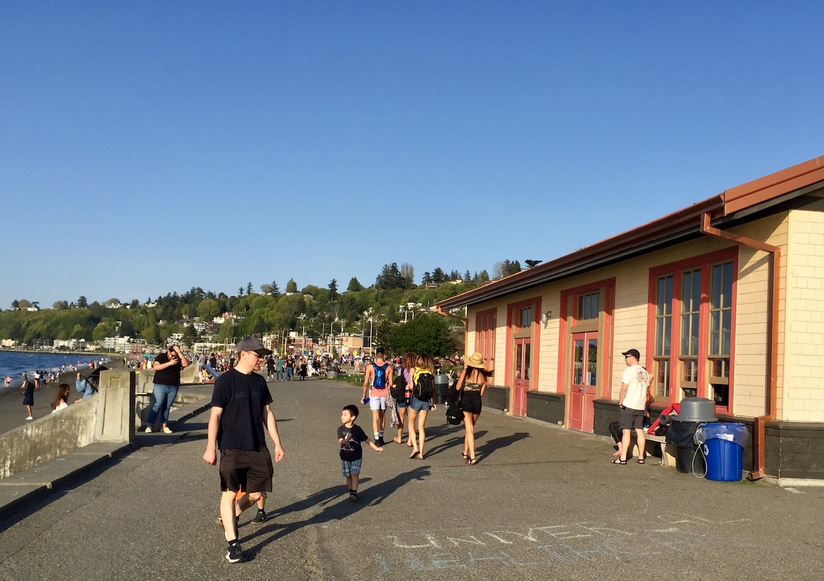 Alki Beach