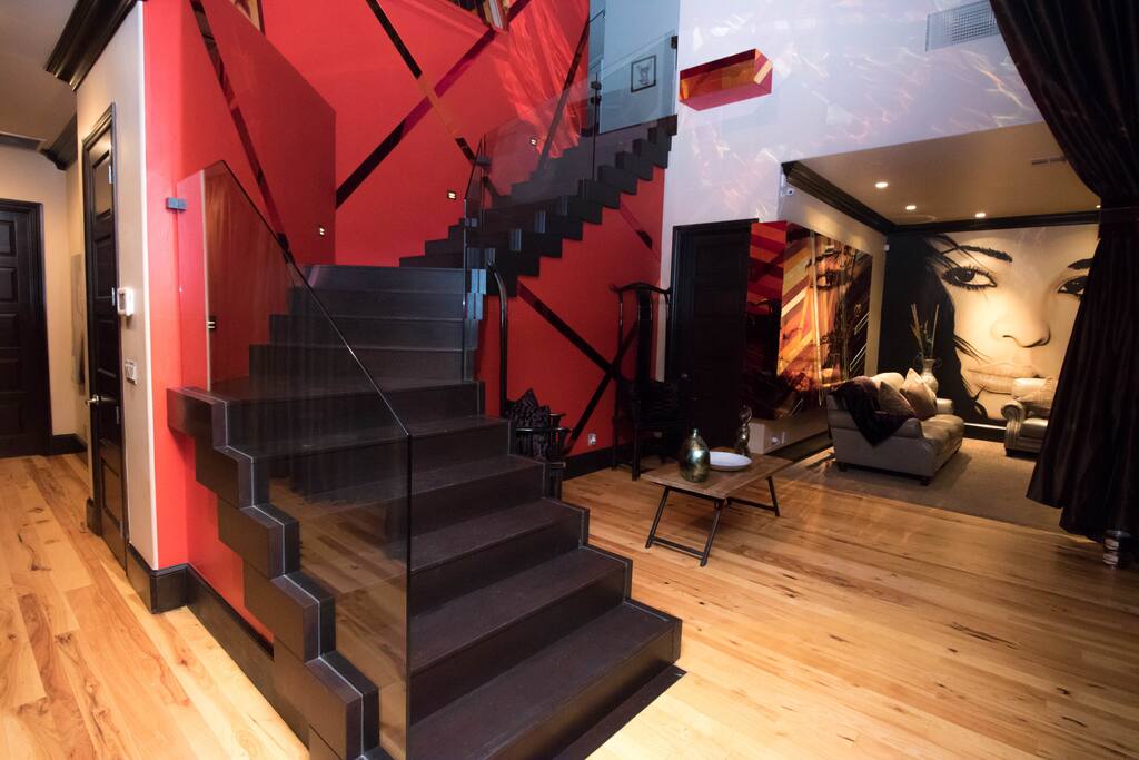 Entry way