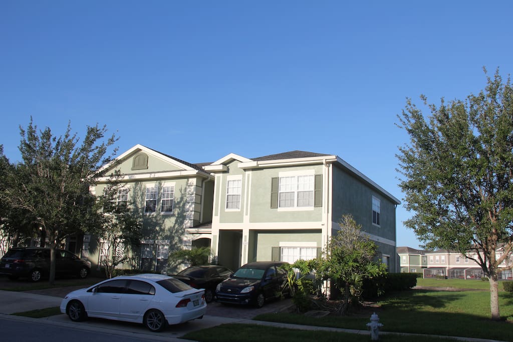 Your vacation villa in Coral Cay Resort (current color)