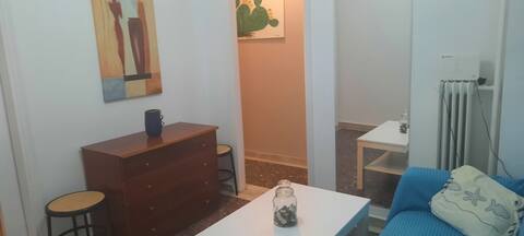 Popular Airbnb listing: Prousis with free street parking in ΠΛΑΤΕΙΑ ΑΤΤΙΚΗΣ