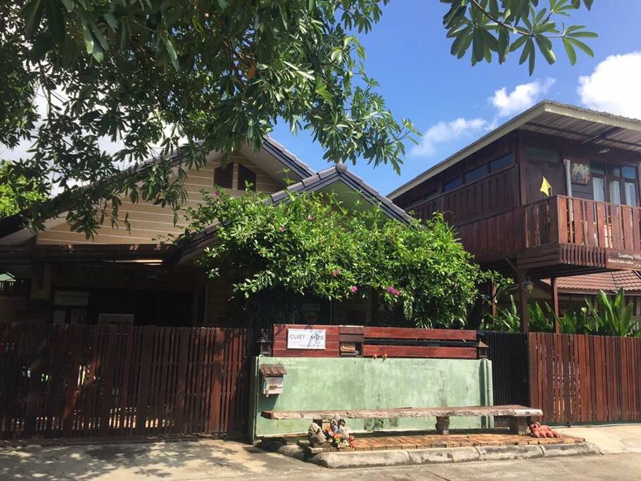 2 Lanna thai Stlye houses,one modern and another traditional style.