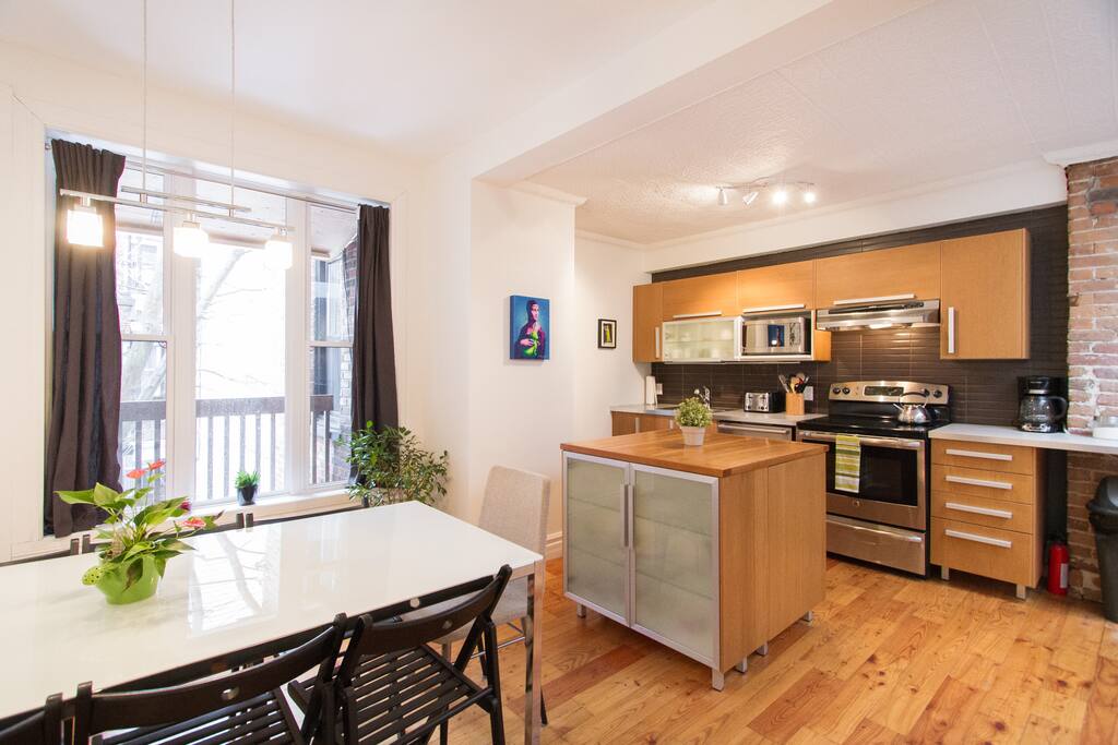 "The loft was very clean, provided plenty of space for my family of 4 and had a well equipped kitchen. I wouldn't hesitate to recommend!" - Wren