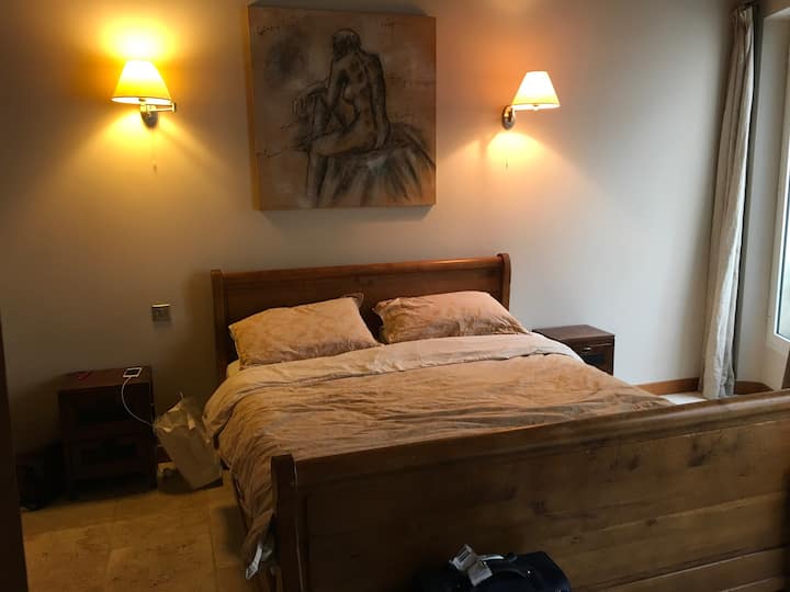 غرفة النوم 1