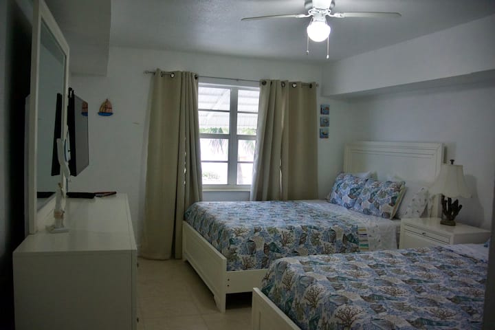 Спална соба бр.2