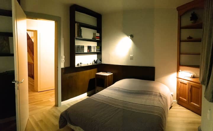 спална соба 1, двоен кревет од 140 /190 см