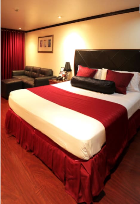 Full King Size Bed