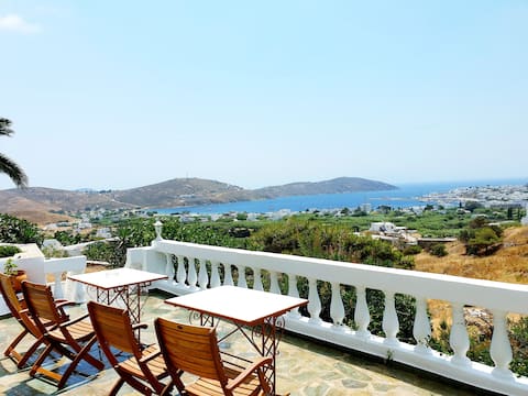 Room "3" with sea view for 2 people