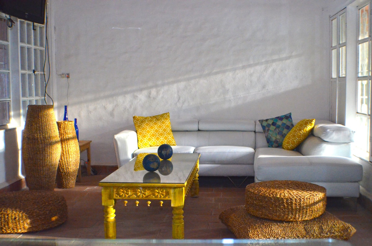6BR House in Xochitepec — 6 bedroom vacation rental in Xochitepec
