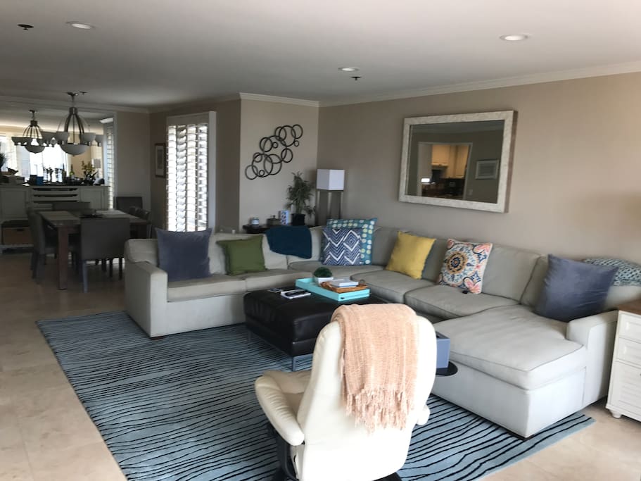 Living area and dining area
