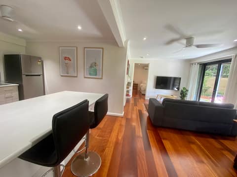 Popular Airbnb listing: Darwin beach house - one bedroom apartment in City Of Darwin