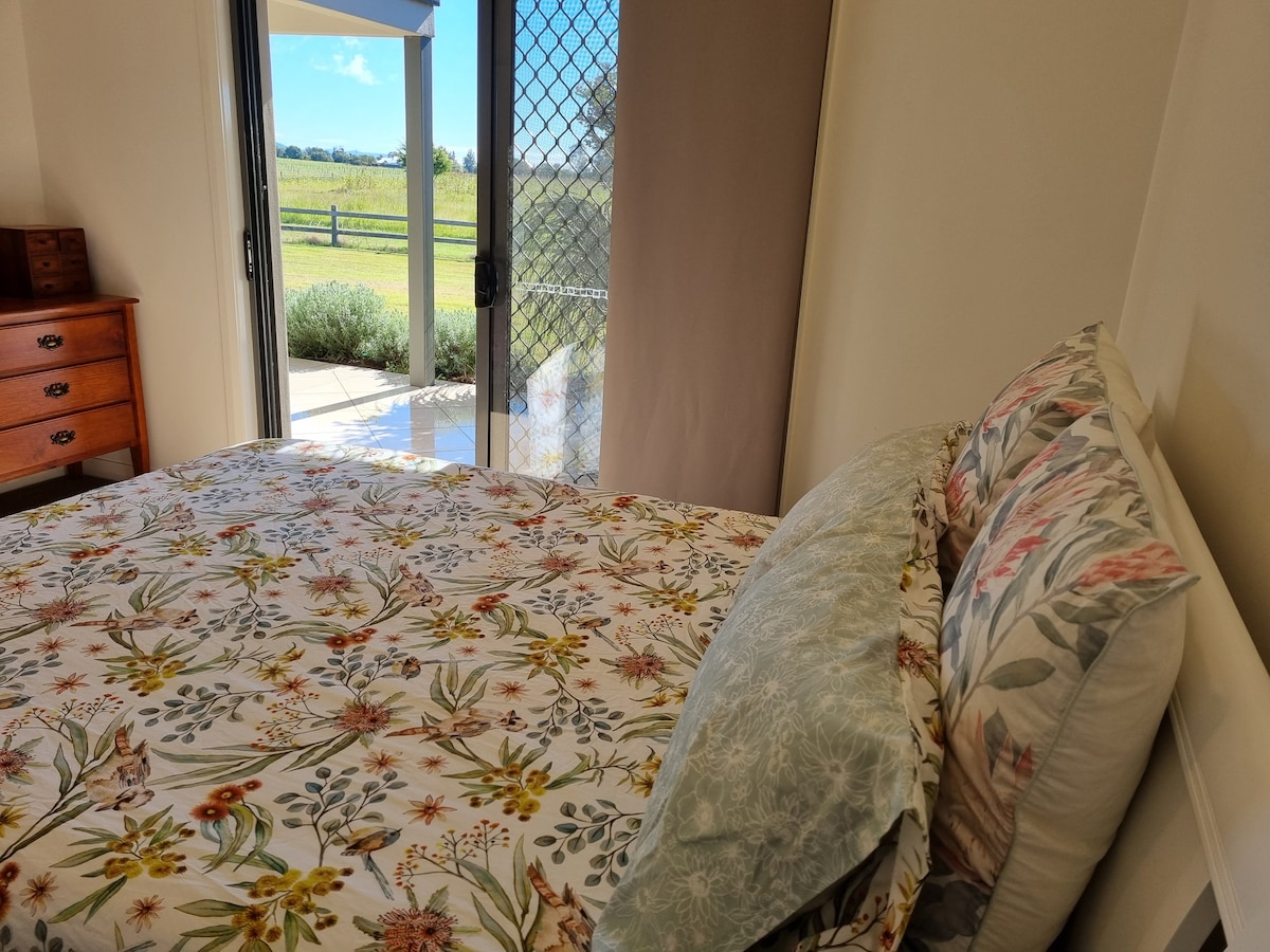 Chumba cha kulala 4  - malkia