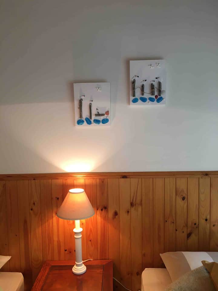 ¡Gaviotas con vistas a las camas en el segundo dormitorio!