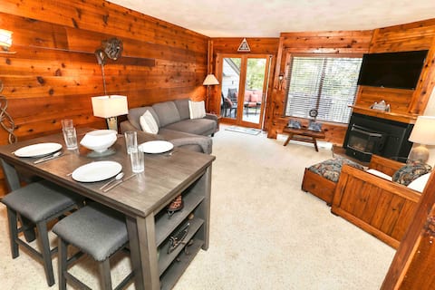 Seven springs * Swiss Mt. GOLF&POOL! *free shuttle