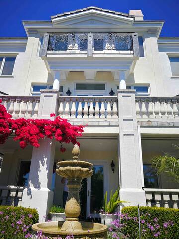 San Francisco Bay Views gallery image 3