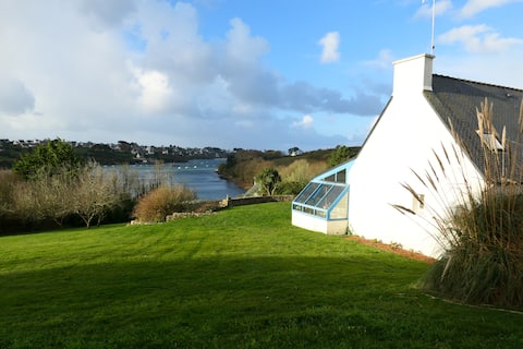 Charming family home, feet in the Aber!
