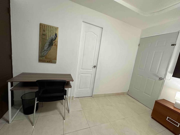 10 Min. From The Airport & Near To Metro Station - Panama City