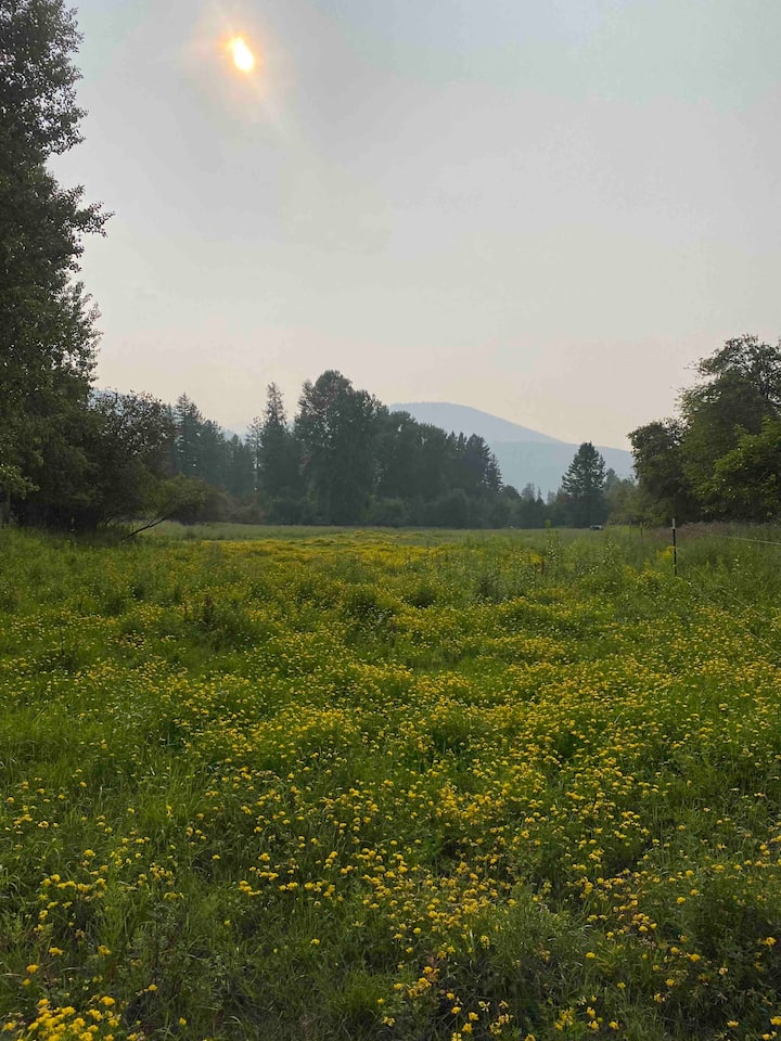 The Working Farm House Farm stays for Rent in Libby, Montana, United