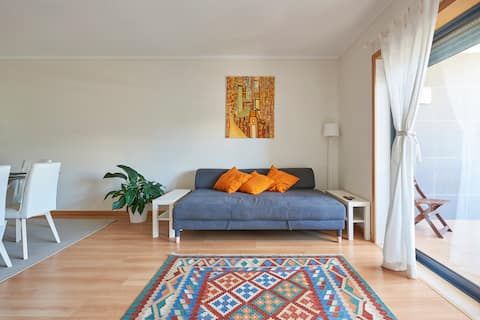 Anúncio popular: ★Algarve Oceanfront Luxury Apartment w/Pool ★ em Olhão