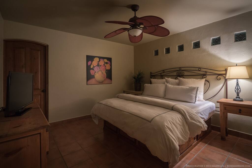 2nd room with a king bed