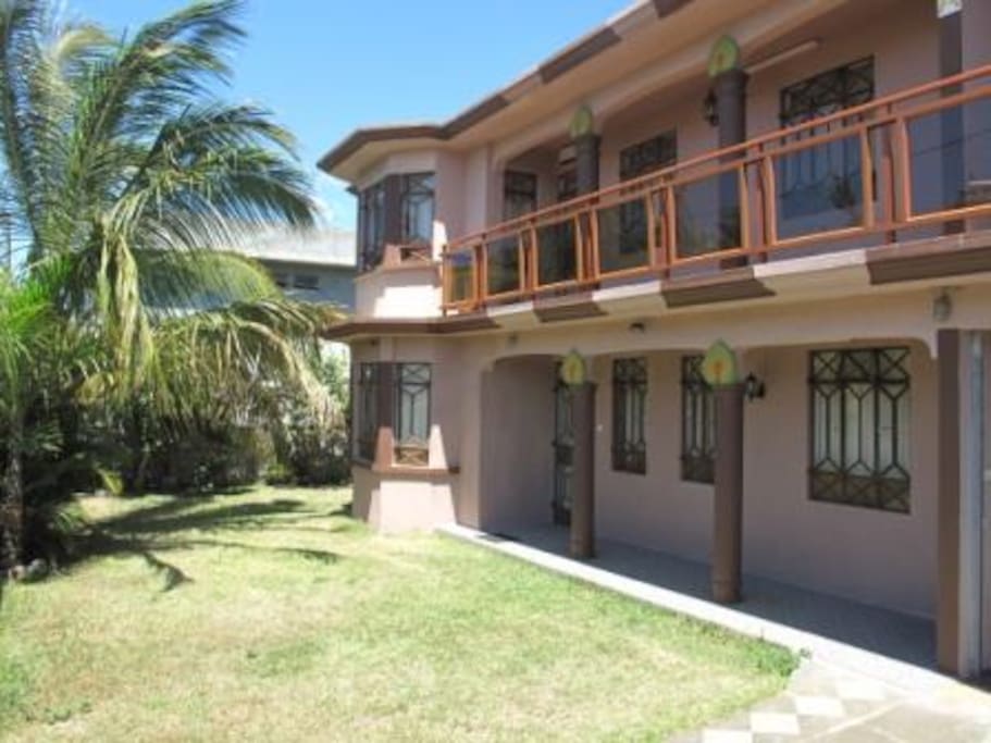 Jardin de la Guest house avec