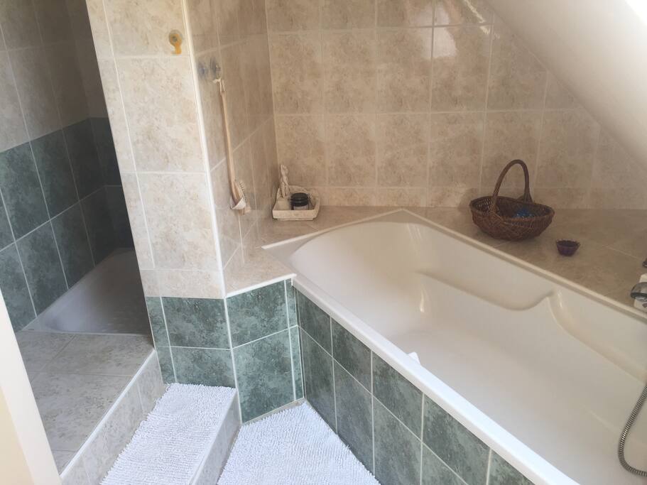 douche baignoire
WC indépendants