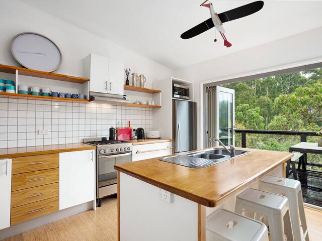 Calming Clissold gallery image 4