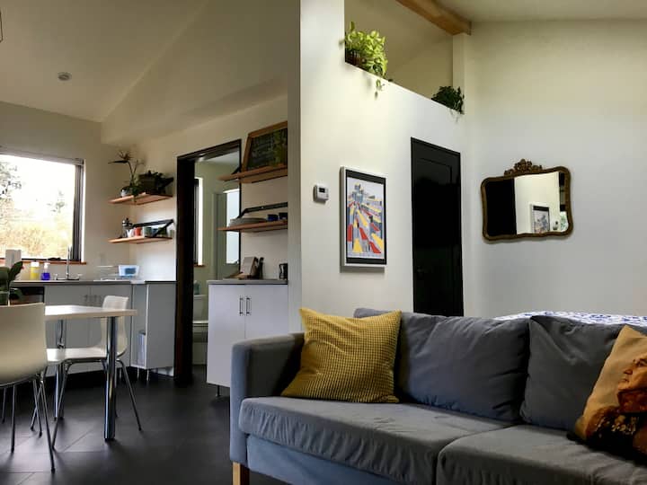 The Little House In The Heart Of Concordia - Arbor Lodge - Portland