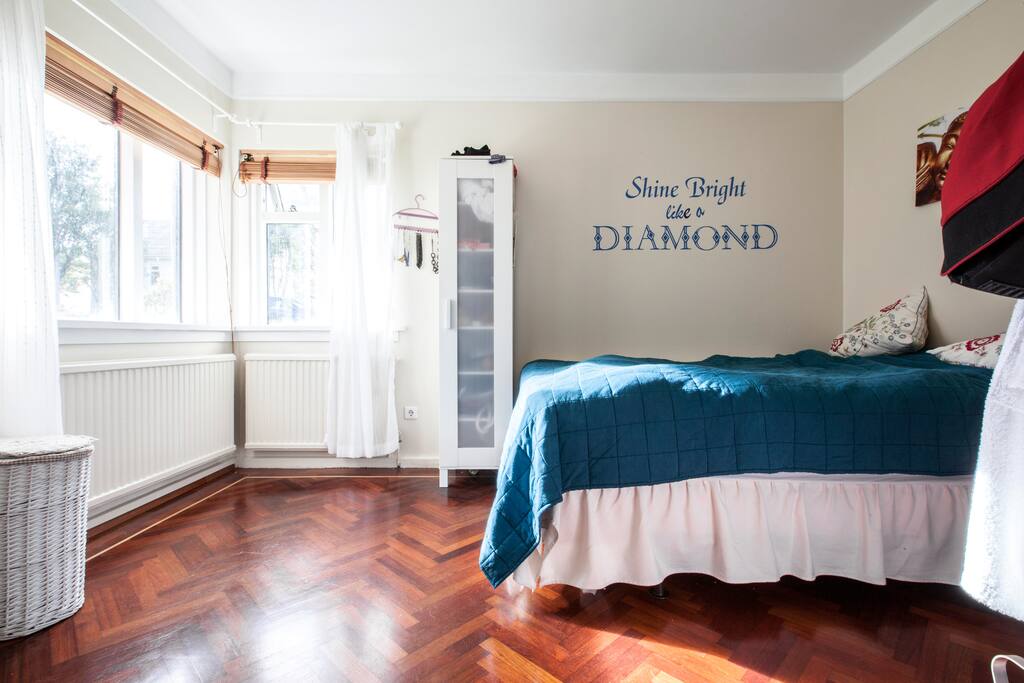 Bedroom, with queen size bed