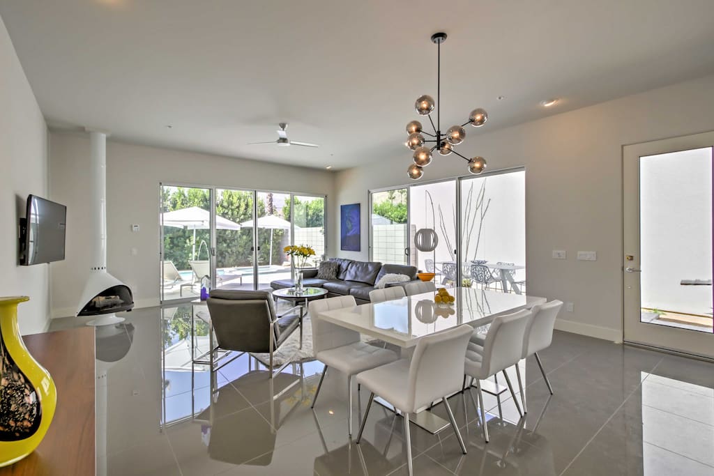 Large windows found throughout the home let in plenty of California sunshine.