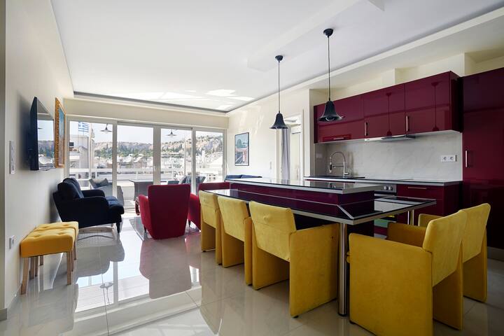 Unique 3-Bed, 3-Bath Apt with Acropolis Views SG69 gallery image 4