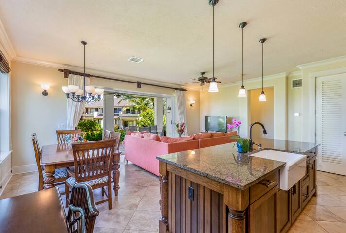 Luxury Family-Friendly Villa, A/C, Pool, Beaches gallery image 3