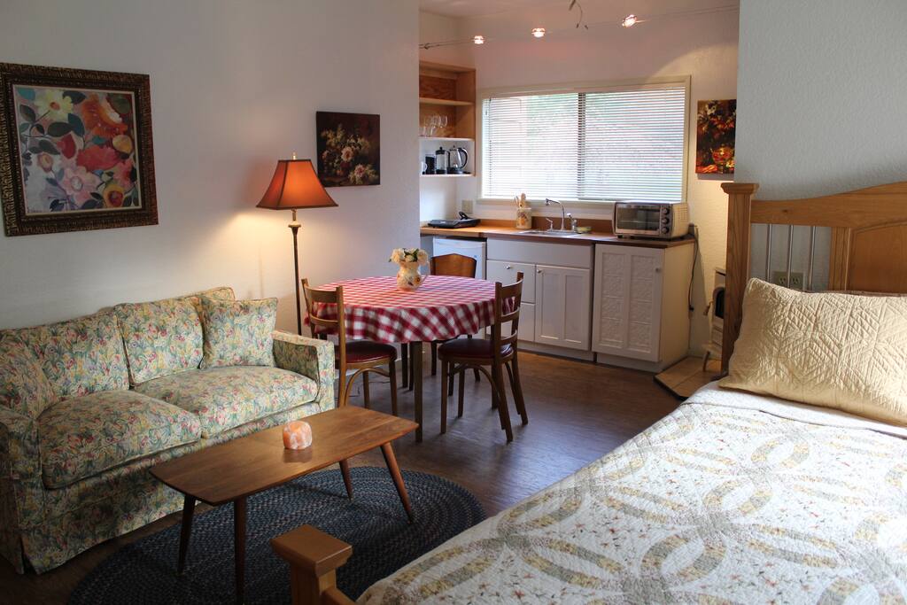 Sweet & Cozy Getaway