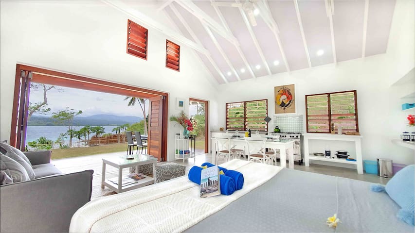 Solace - Private White Sand Beach on Moso Island