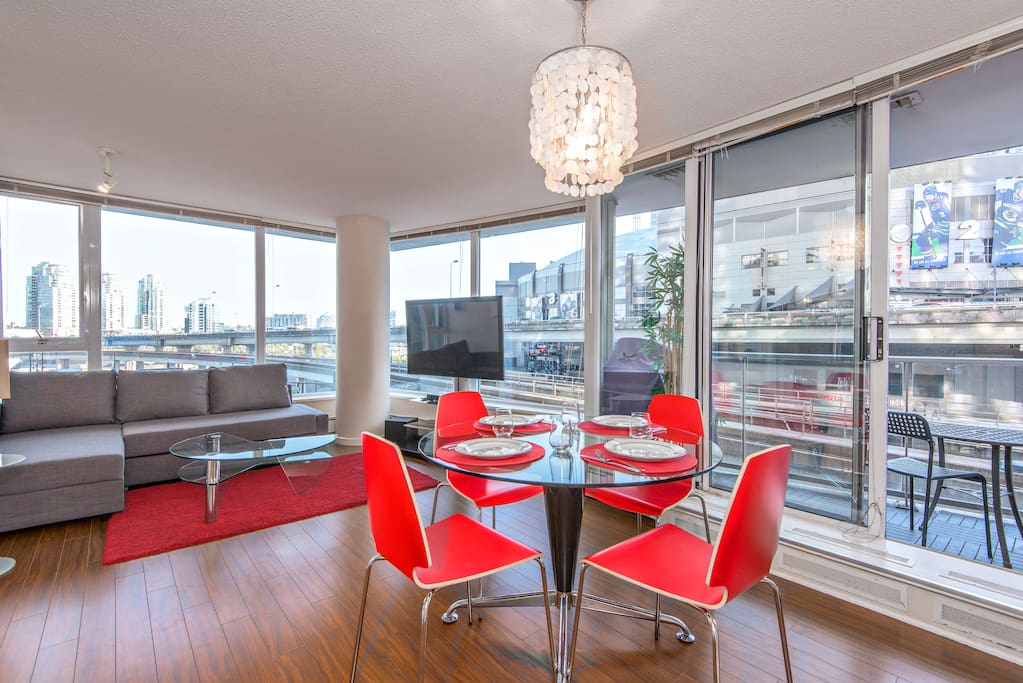Living Room & Dining Area