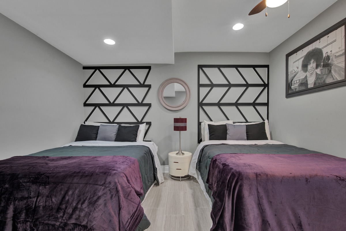 Fialový dažďový apartmán