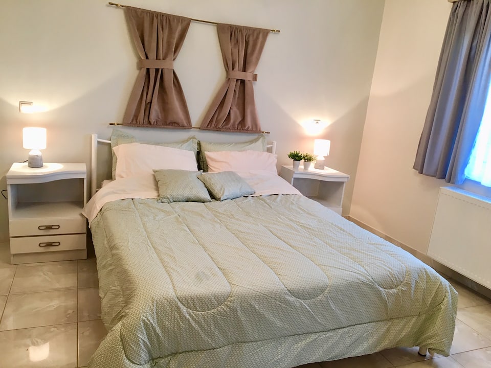 Luxury House in Nafplio with a great view balcony — photo 1
