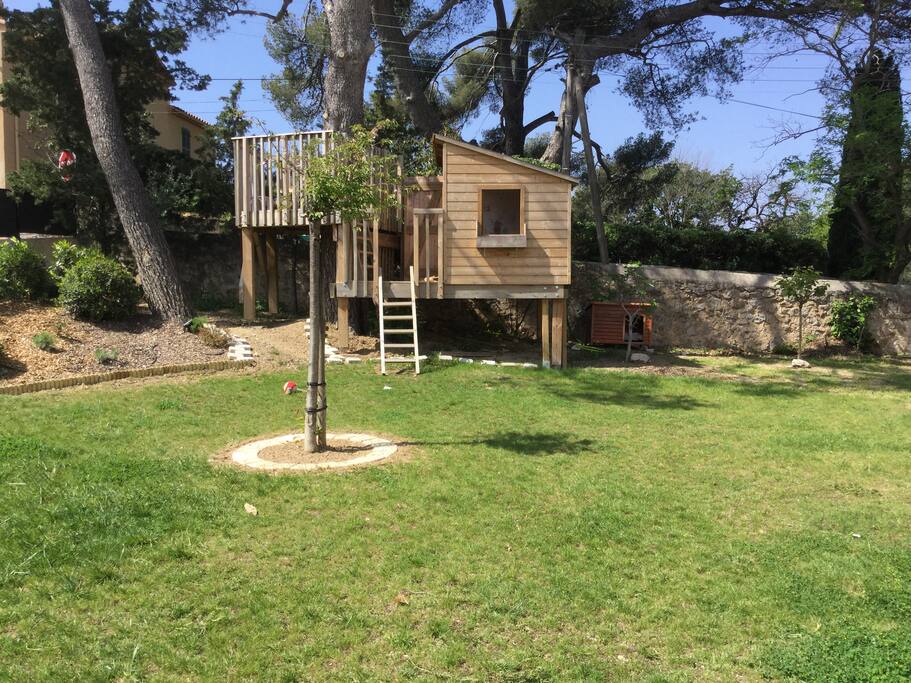 cabane dans le parc