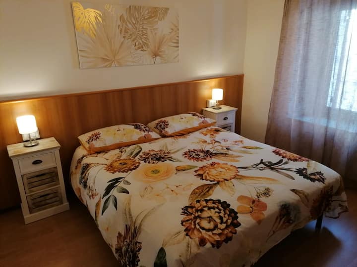 ห้องเตียงคู่สไตล์โมเด 