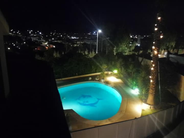 Villa Con Piscina Privada. Escapadas De Relax. - Extremadura